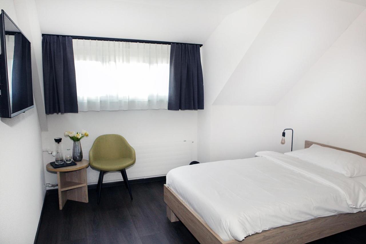 Dihei - Hotel, Lounge, Bar Hotel *