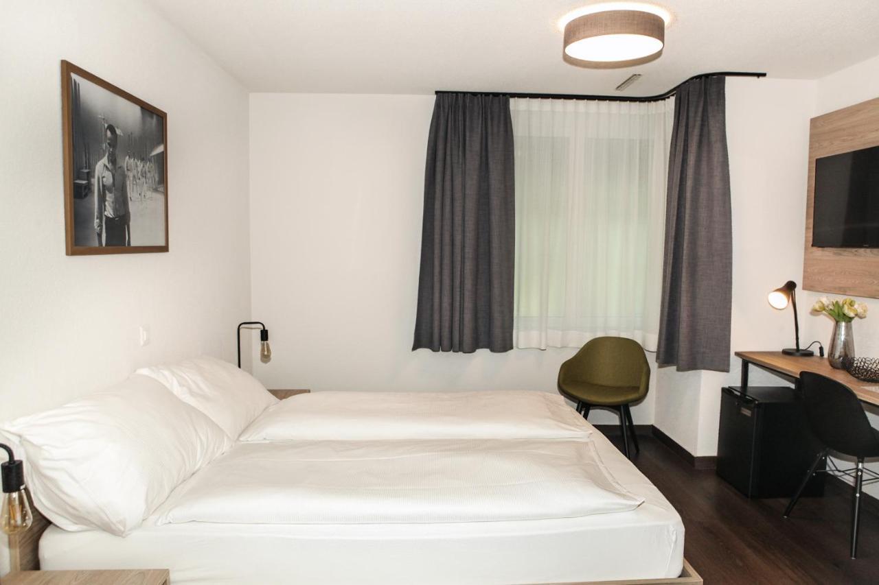 Dihei - Hotel, Lounge, Bar Dübendorf
